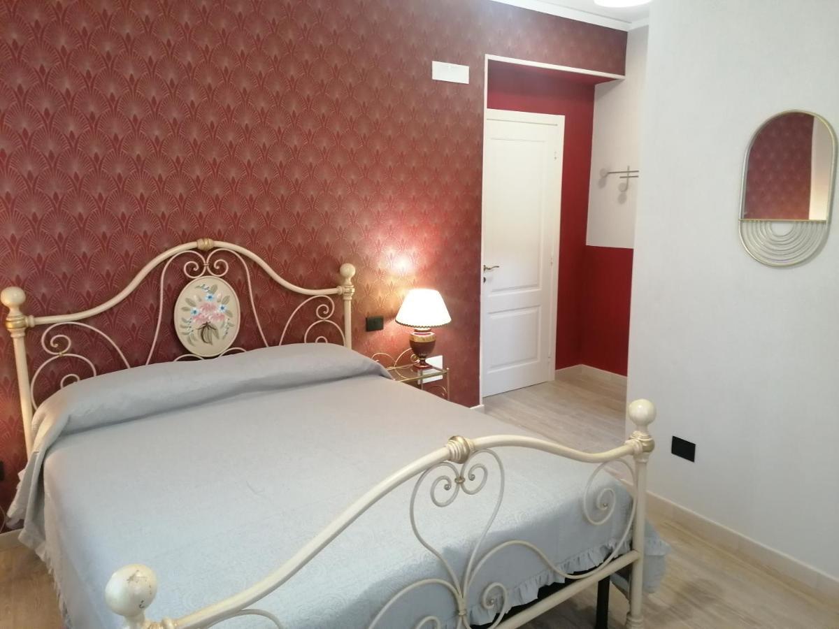 B&B Villa Preziosa Lago Maggiore Lesa Eksteriør bilde