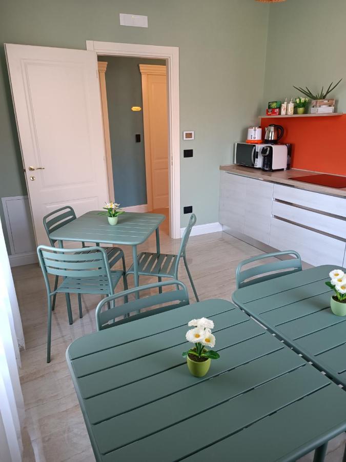 B&B Villa Preziosa Lago Maggiore Lesa Eksteriør bilde