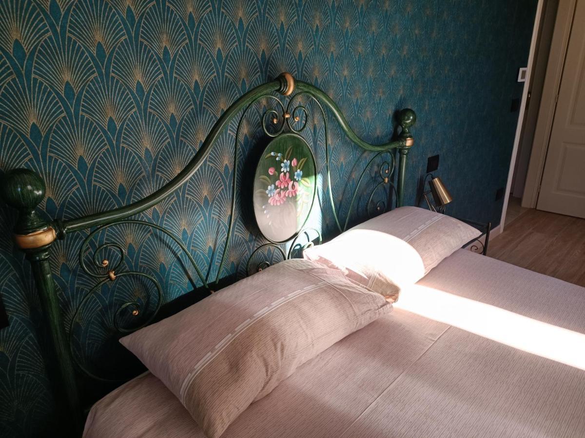 B&B Villa Preziosa Lago Maggiore Lesa Eksteriør bilde