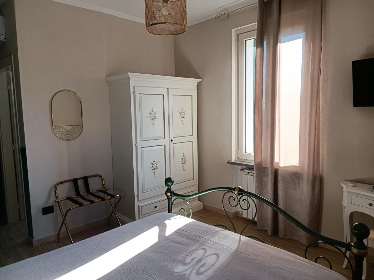 B&B Villa Preziosa Lago Maggiore Lesa Eksteriør bilde