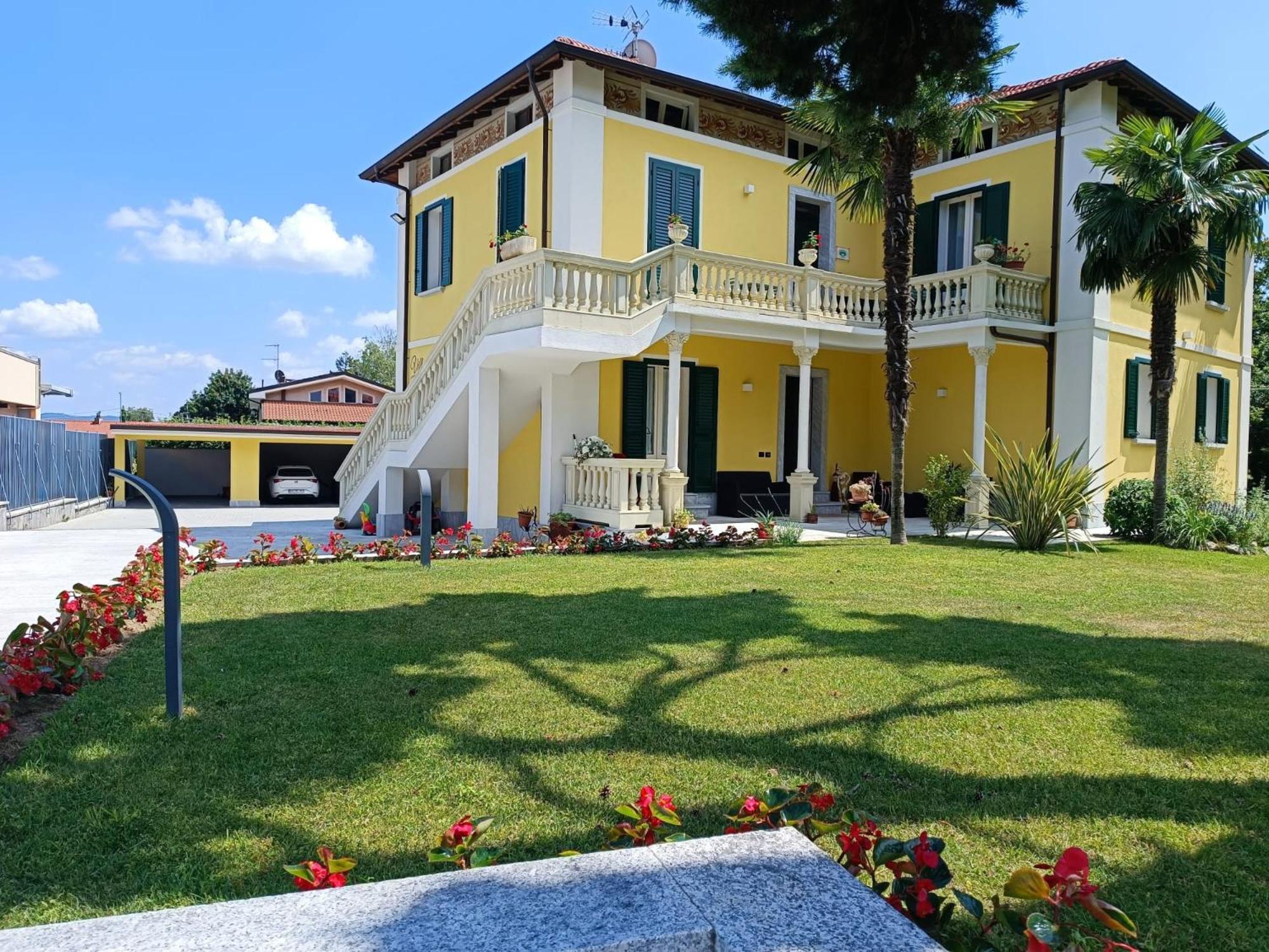 B&B Villa Preziosa Lago Maggiore Lesa Eksteriør bilde