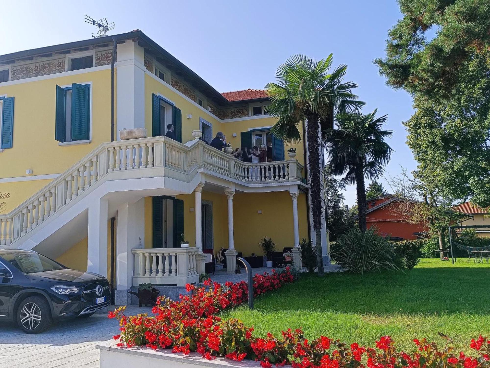 B&B Villa Preziosa Lago Maggiore Lesa Eksteriør bilde