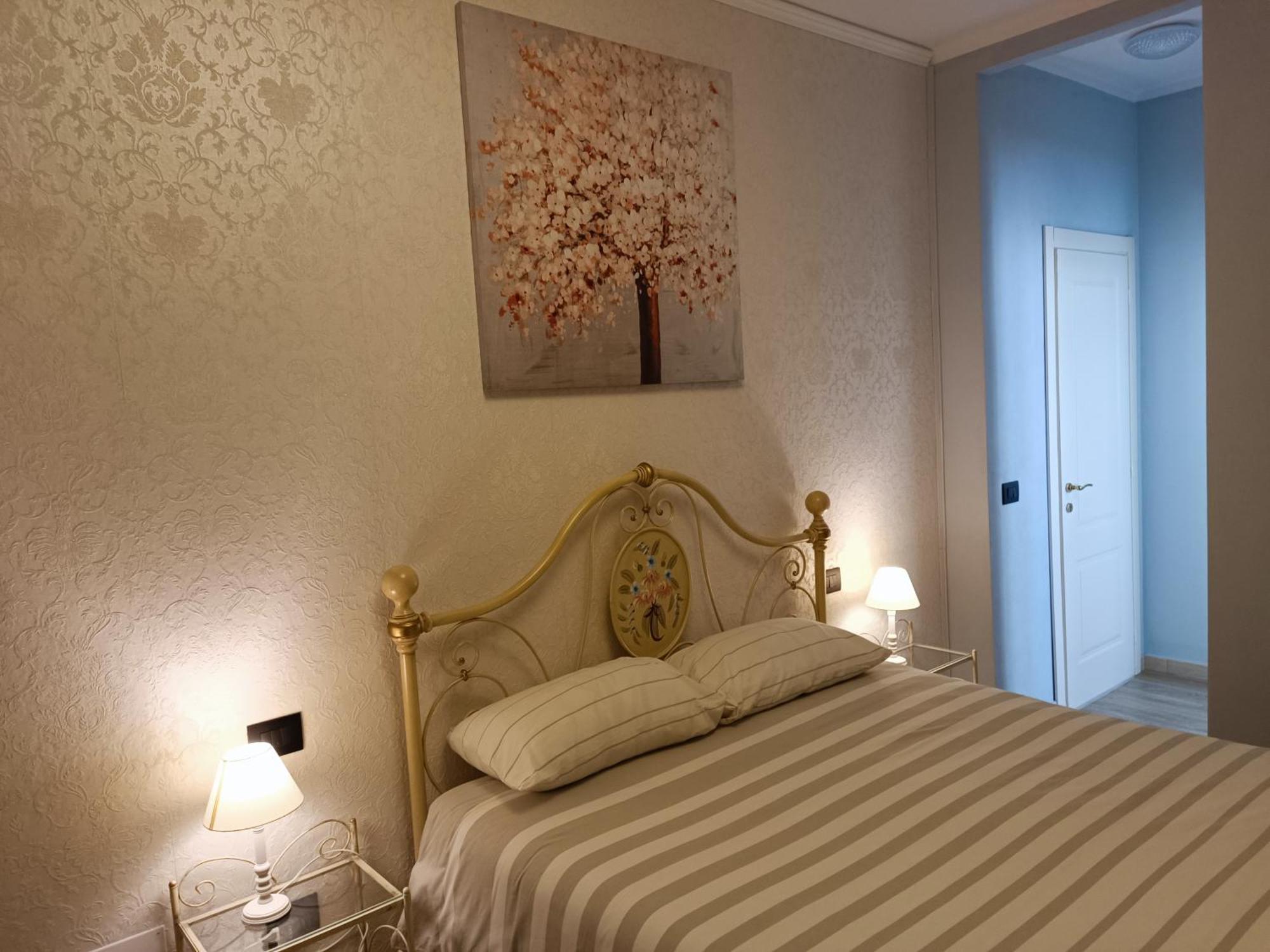 B&B Villa Preziosa Lago Maggiore Lesa Eksteriør bilde